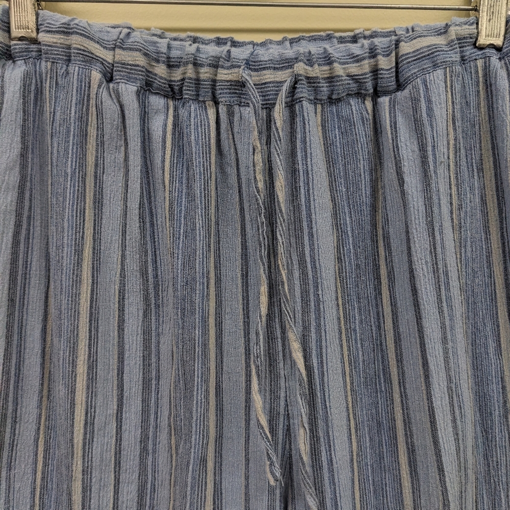 Appleseed's Blue Seersucker Elastic/Drawstring Pants Size 10 - Picture 5 of 6